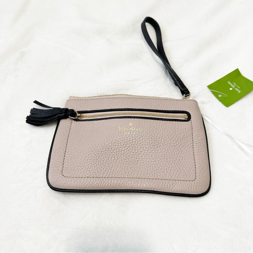 Kate Spade Chester street pebbled leather wristlet almond tasseled NWT